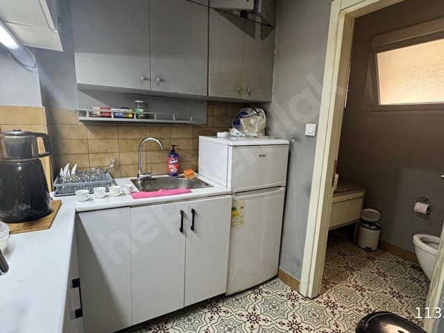 Çemberlitaş Tarihi Şerefiye Sarnıcına Cepheli 120m2 Prestif Ofis - Görsel 9