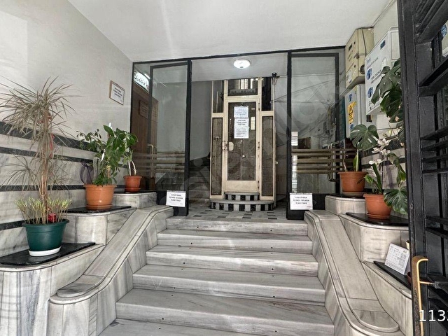 Çemberlitaş Tarihi Şerefiye Sarnıcına Cepheli 120m2 Prestif Ofis - Görsel 12