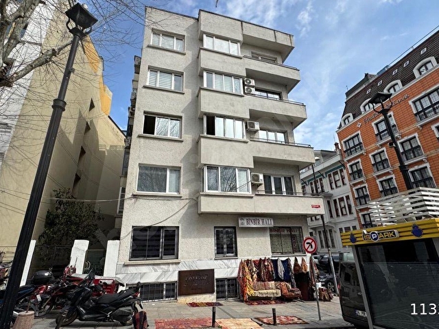 Çemberlitaş Tarihi Şerefiye Sarnıcına Cepheli 120m2 Prestif Ofis - Görsel 16