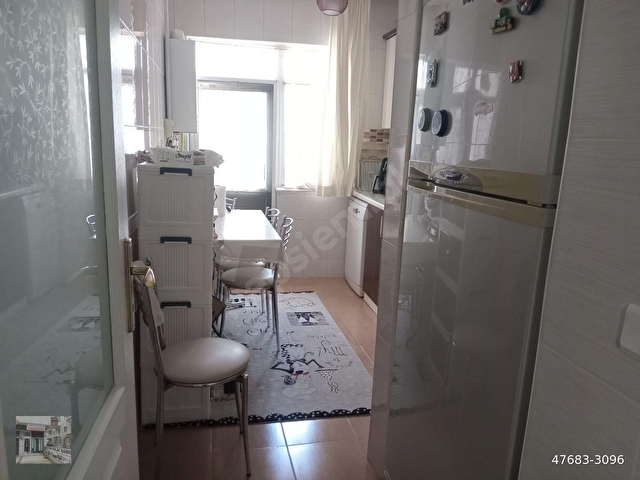 CAMİ CAD 2+1 - KATTA - ESYALI DAİRE - Görsel 9
