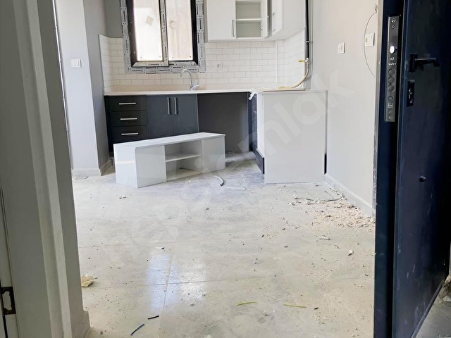 SERİNYOLDA SATILIK LÜKS YÜKSEK GİRİŞTE BULUNAN SIFIR DAİRE - Görsel 4