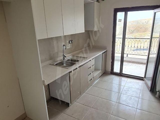 3+1 KÖŞE BAŞI PROJENİN GİRİŞİ ÖNÜ AÇIK SIFIR DAİRE - Görsel 11