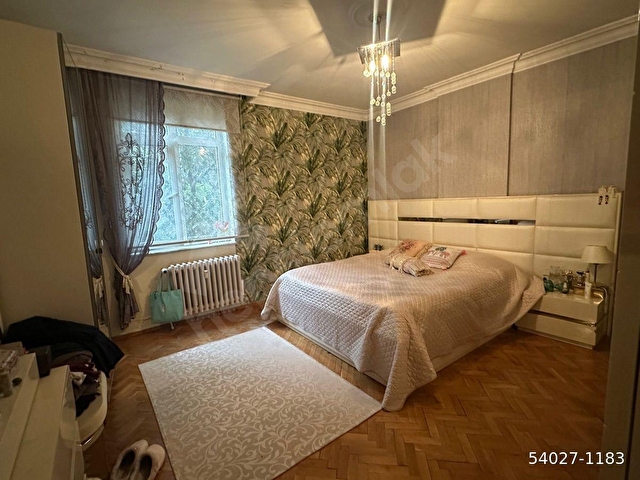 Front to MEF school, well furnished 3+1 Ulus Vadi - Görsel 14