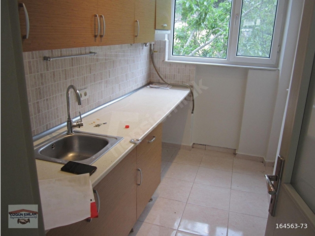 TARABYA SAHİLDE   BOYALI TAŞINMAYA HAZIR  2+1  ARA KAT DAİRE - Görsel 16