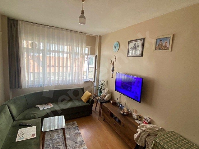 SÜMBÜL EFENDİ DE SATILIK 2+1DAİRE