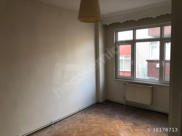 Cuma Pazarında Sahibinden Satılık Daire. 038176713 hepsiemlak