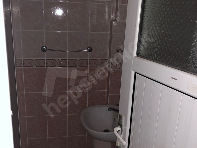 Cuma Pazarında Sahibinden Satılık Daire. 038176713 hepsiemlak