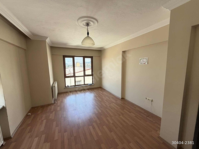 67 EMLAK TAN ANA CADDE ÜZERİNDE KOMBİLİ 2+1 KİRALIK - Görsel 28