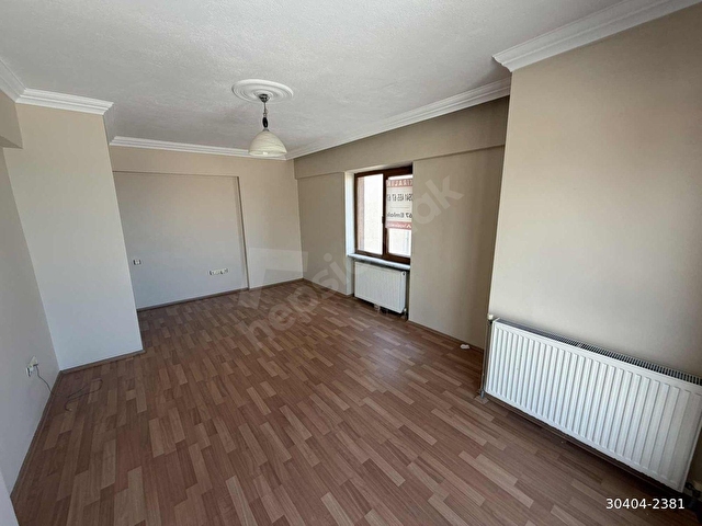 67 EMLAK TAN ANA CADDE ÜZERİNDE KOMBİLİ 2+1 KİRALIK - Görsel 18