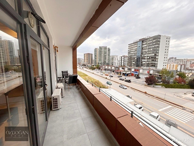 BAĞLICA MERMEROĞU CADDESİ ÜZERİNDE 2+2 TERASLI OFİS