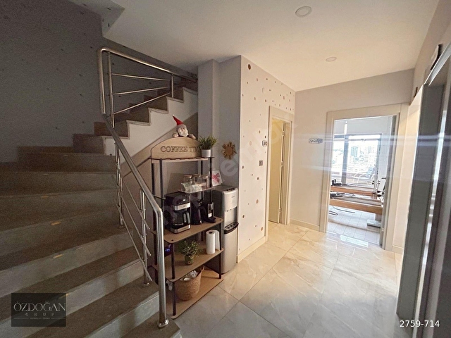 BAĞLICA MERMEROĞU CADDESİ ÜZERİNDE 2+2 TERASLI OFİS - Görsel 11