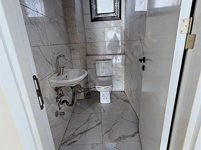 DEMETTEN SAİM ÇIKRIKÇI CADDE ÜZERİ 125 m2 WC Lİ KİRALIK DÜKKAN . - Görsel 12