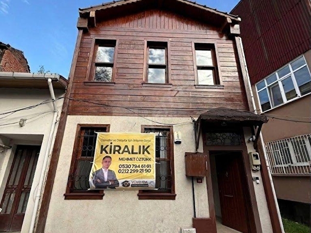 Sarıyerde Müstakil Ev | Otopark + Bahçe + Yerden Isıtma + Klima - Görsel 4