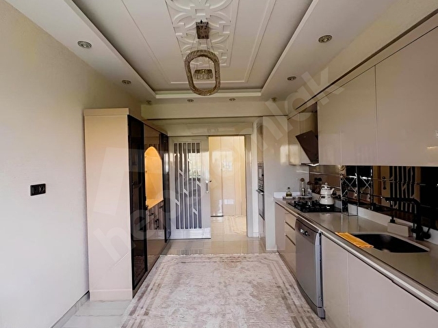 ABS EMLAKTAN ERTUĞRUL GAZİ MAHALLESİNDE 3,5+1 LÜKS SATILIK DAİRE - Görsel 9