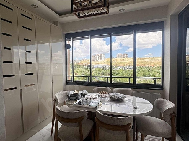 ABS EMLAKTAN ERTUĞRUL GAZİ MAHALLESİNDE 3,5+1 LÜKS SATILIK DAİRE - Görsel 11