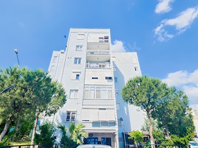 ÇİĞLİ EVKA 5 DE BAKIMLI 2+1 KİRALIK DAİRE