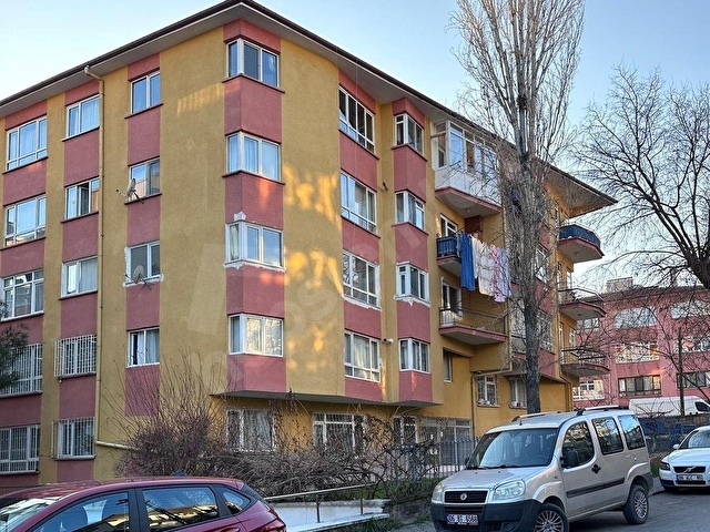 DANIŞMANDAN TEPEBAŞI GÖBEĞE YAKIN 3+1 YAPILI MASRAFSIZ DAİRE - Görsel 3
