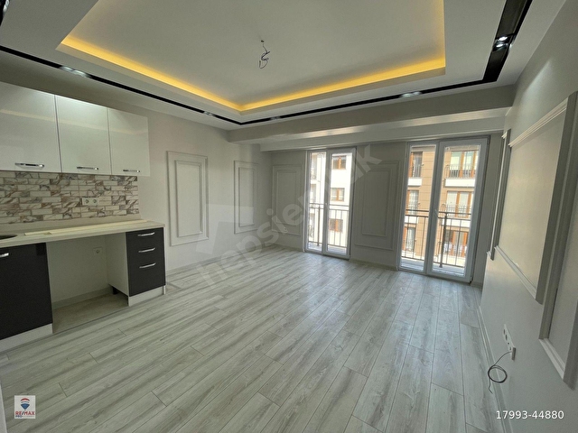 Kiralık 2+1 Daire Mari Rezidans talatpasa kagıthane REMAX ERAY - Görsel 3