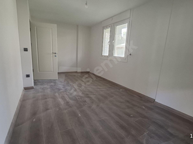 ÇENGELKÖY BAHÇELİEVLER MAH. 2.5+1/100 M2 BAHÇE KATI DAİRE - Görsel 2