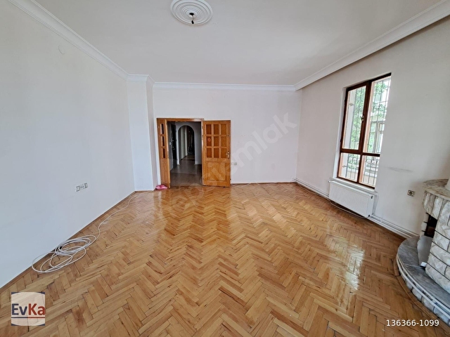 Çankaya Birlik Mahallesinde;Köşk yakını,Yüksek giriş,Açık Otoparklı,3 Oda 1 Salon,Kiralık daire... - Görsel 13