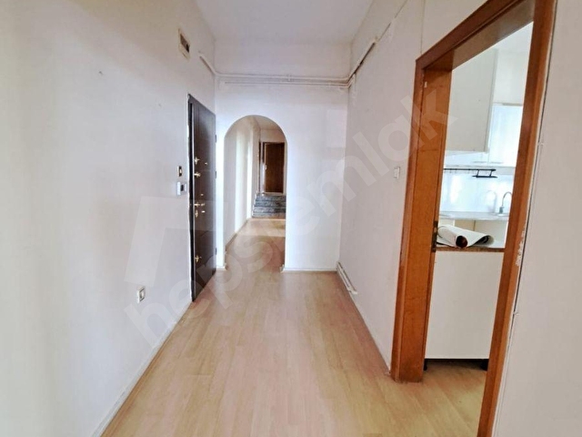 Çankaya Birlik Mahallesinde;Köşk yakını,Yüksek giriş,Açık Otoparklı,3 Oda 1 Salon,Kiralık daire... - Görsel 27
