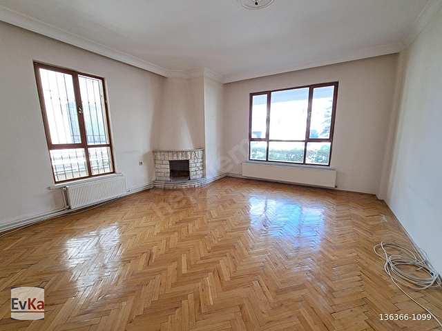 Çankaya Birlik Mahallesinde;Köşk yakını,Yüksek giriş,Açık Otoparklı,3 Oda 1 Salon,Kiralık daire...