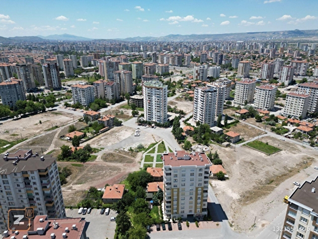 Uğurevler Mahallesinde Masrafsız | Tamamen Yenilenmiş 3+1 - Görsel 27