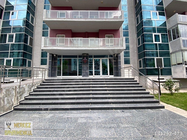 M.GDEN QUEENPARK SİTESİNDE SATILIK YÜKSEK GİRİŞLİ FULL YAPILI  2+1 DAİRE - Görsel 2