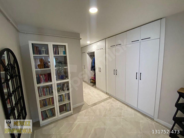 M.GDEN QUEENPARK SİTESİNDE SATILIK YÜKSEK GİRİŞLİ FULL YAPILI  2+1 DAİRE - Görsel 10