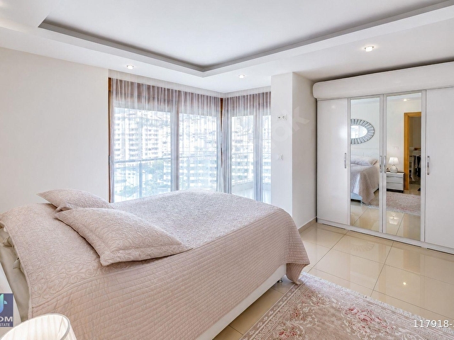 CİKCİLLİDE PANORAMİK DENİZ MANZARALI LÜKS SİTEDE FULL EŞYALI 2+1 DAİRE - Görsel 17