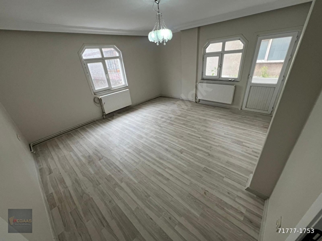 PEGAASTAN ÜNİVERSİTE MAH. METROBÜSE YAKIN 3+1 KİRALIK DAİRE** - Görsel 5