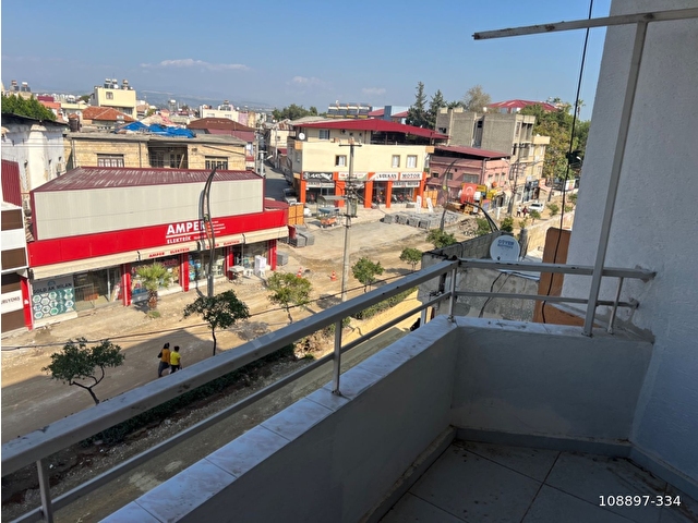 MERKEZİ KONUMDA 150 M2 3+1  İÇİ SIFIR YAPILI KİRACILI SATILIK DAİRE - Görsel 11