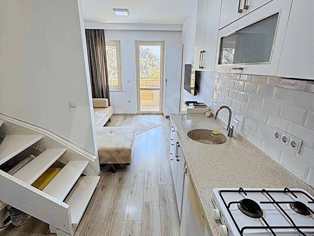 Satılık Manzaralı Havuzlu Bina Da Ferah Daire - Görsel 22