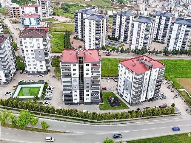 HAVUZLU SİTEDE GENİŞ 3+1 KİRALIK DAİRE - Görsel 3
