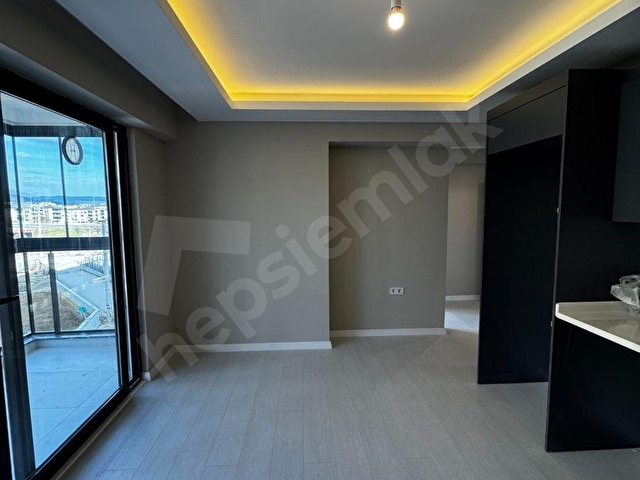 PAŞAKÖY MAHALLESİNDE 14 BURDA AVM YANINDA SIFIR 1+1 KİRALIK DAİRE - Görsel 4