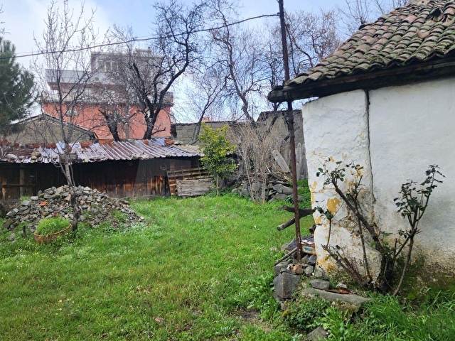 İzmir Bergama Kozak Aşağıbey Köyünde Satılık Köy Evi ve Arsa - Görsel 19