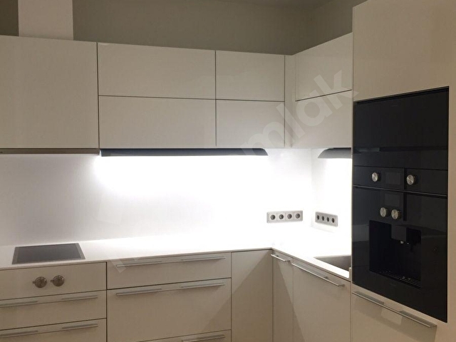 ZORLU CENTER BOGAZ MANZARALI KIRALIK 300 M2 OZEL OFIS - Görsel 3