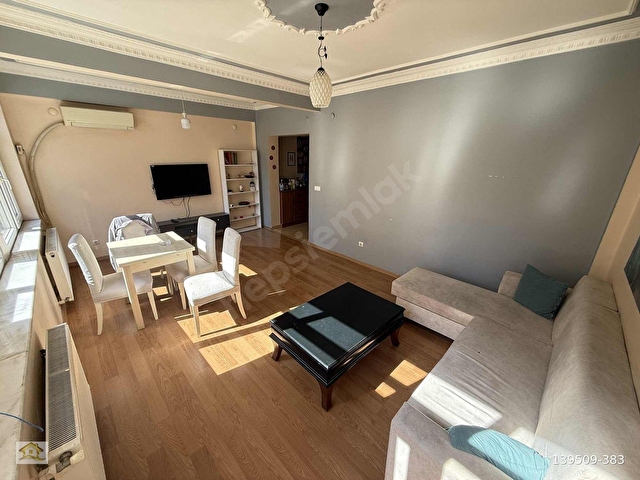 KADIKÖYDE MERKEZİ KONUMDA 90m2 1+1 EŞYALI FERAH KEYİFLİ DAİRE