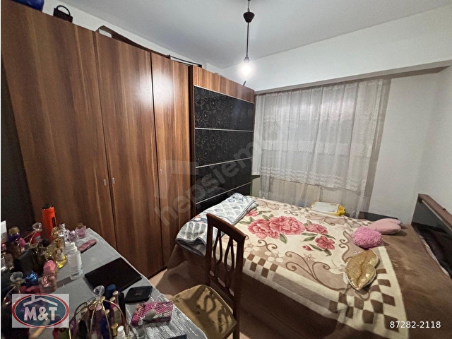 Güngören Camlıkahvede 30 Yıllık Bina 3+1 Asansörlü Satılık Hisse Tapulu Daire - Görsel 17