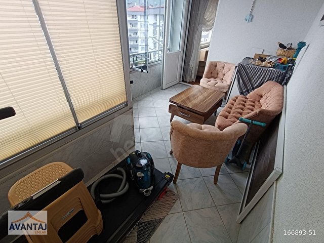ŞİRİNEVLER MAHALLESİNDE SATILIK 105 M2 2+1 BETON ÇATI - Görsel 7