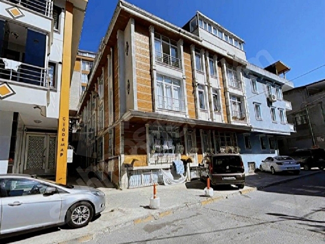 Örnek tepede kat ittifaklı cadde üstünde - Görsel 2