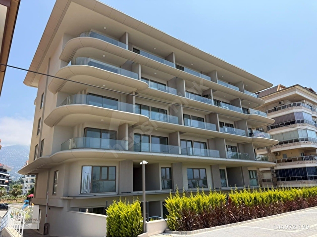 Alanya Kestelde Denize Sıfır Panoramik Manzaralı 1+1 - Görsel 6