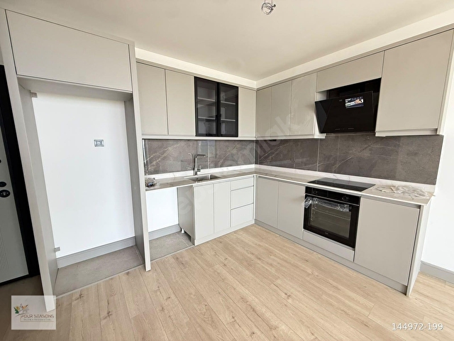 Alanya Kestelde Denize Sıfır Panoramik Manzaralı 1+1 - Görsel 26