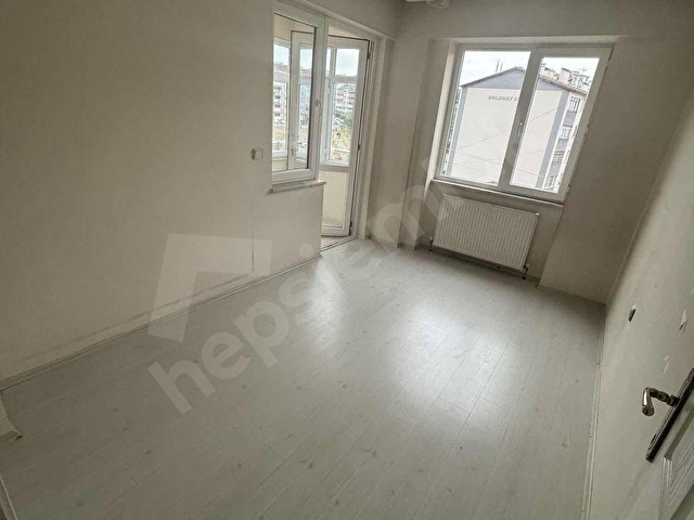 Karabük 5000 Evlerde Konum Avantajlı Kiralık 3+1 Daire - Görsel 6