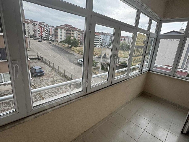 Karabük 5000 Evlerde Konum Avantajlı Kiralık 3+1 Daire - Görsel 14