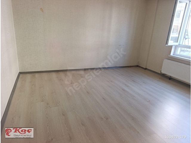 KANUNÎ DE İÇİ YAPILI GİRİŞ KAT CADDE ÜZERİ KUPON DAİRE - Görsel 9