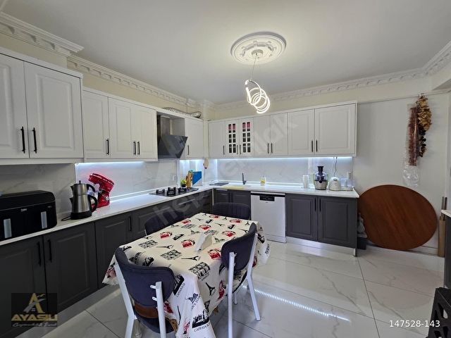 TALAS BAHÇELİEVLER DE SATILIK İÇİ YAPILI 4+1 DAİRE - Görsel 8