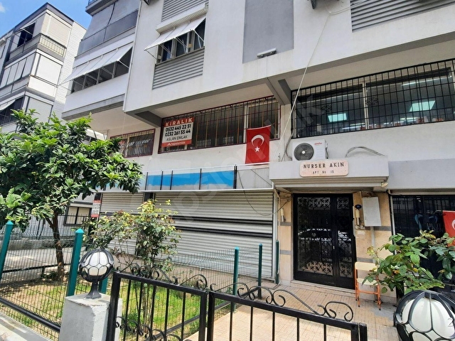 BAHÇELİEVLER MERKEZİ YERİNDE BATAR KATLI 170 METRE KİRALIK İŞ YERİ DÜKKAN - Görsel 5
