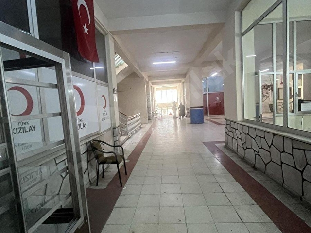 DAĞCI EMLAK BULDAN BELEDİYE BİNASI İÇİNDE KİRACLI SATILIK DÜKKAN - Görsel 5