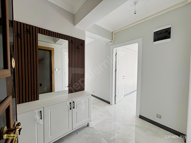 BERGAMA FATİH MAHALLESİ KİRALIK GENİŞ 3+1 DAİRE - Görsel 2